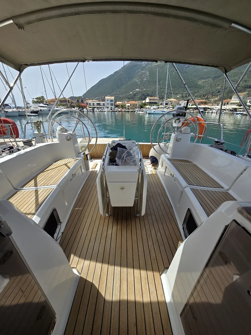 Electra - Sailboat in Kallithea