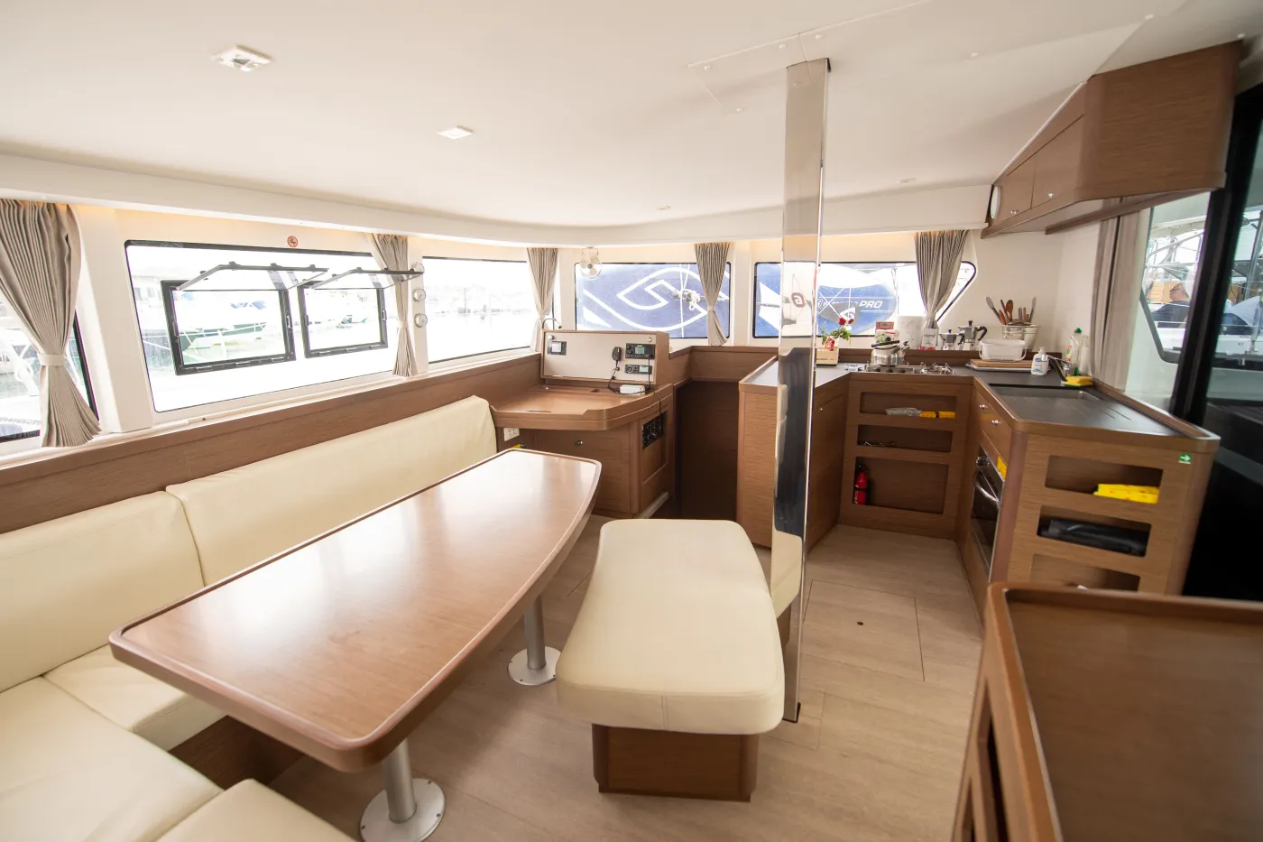Pazzona II - Catamaran in Providence