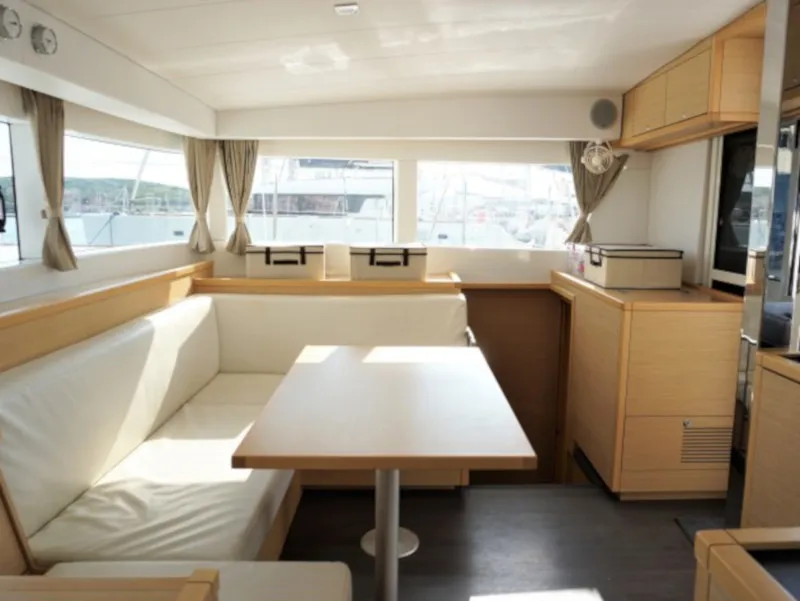 Salty Dog - Catamaran in Preveza