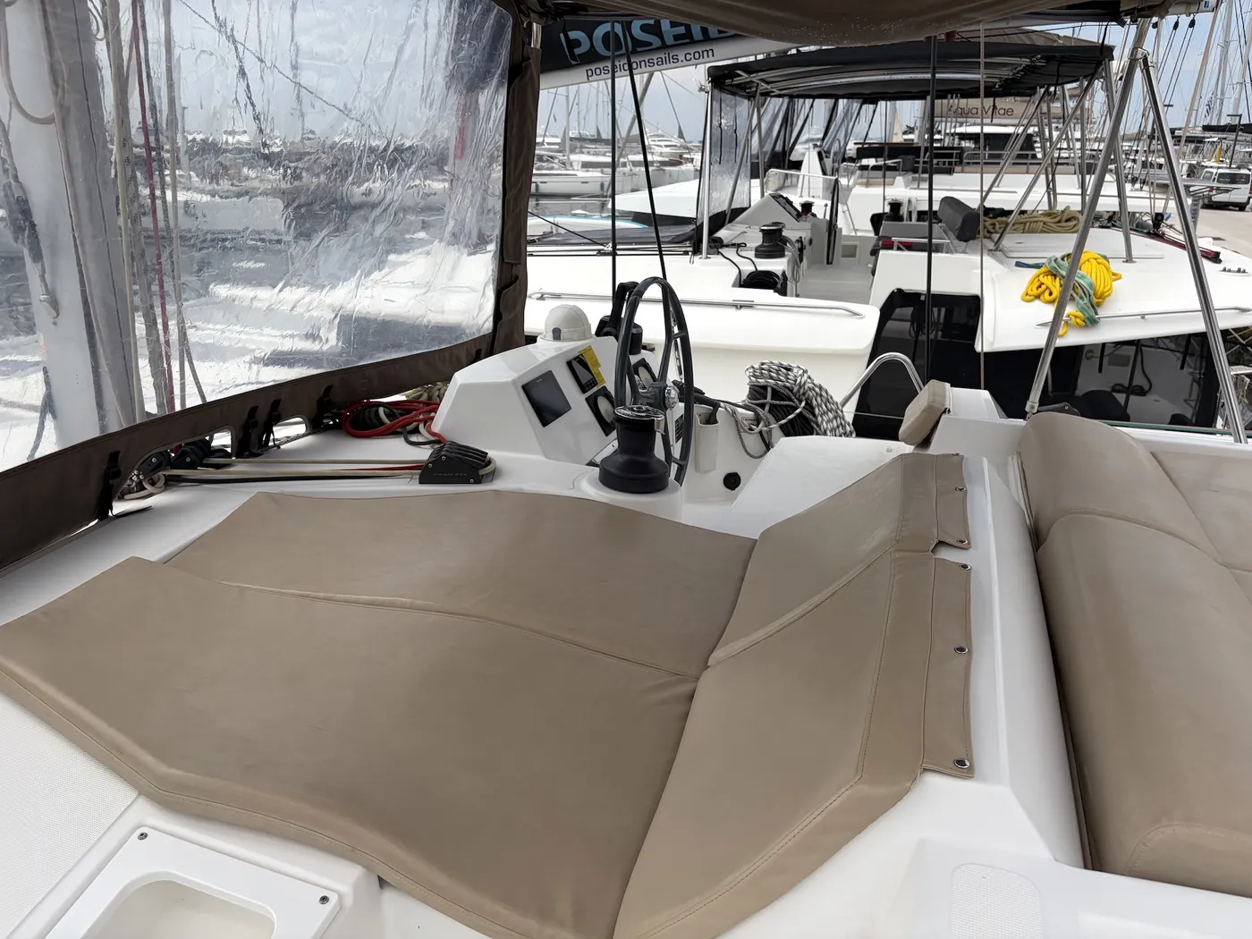 Zeus - Catamaran in Alimos