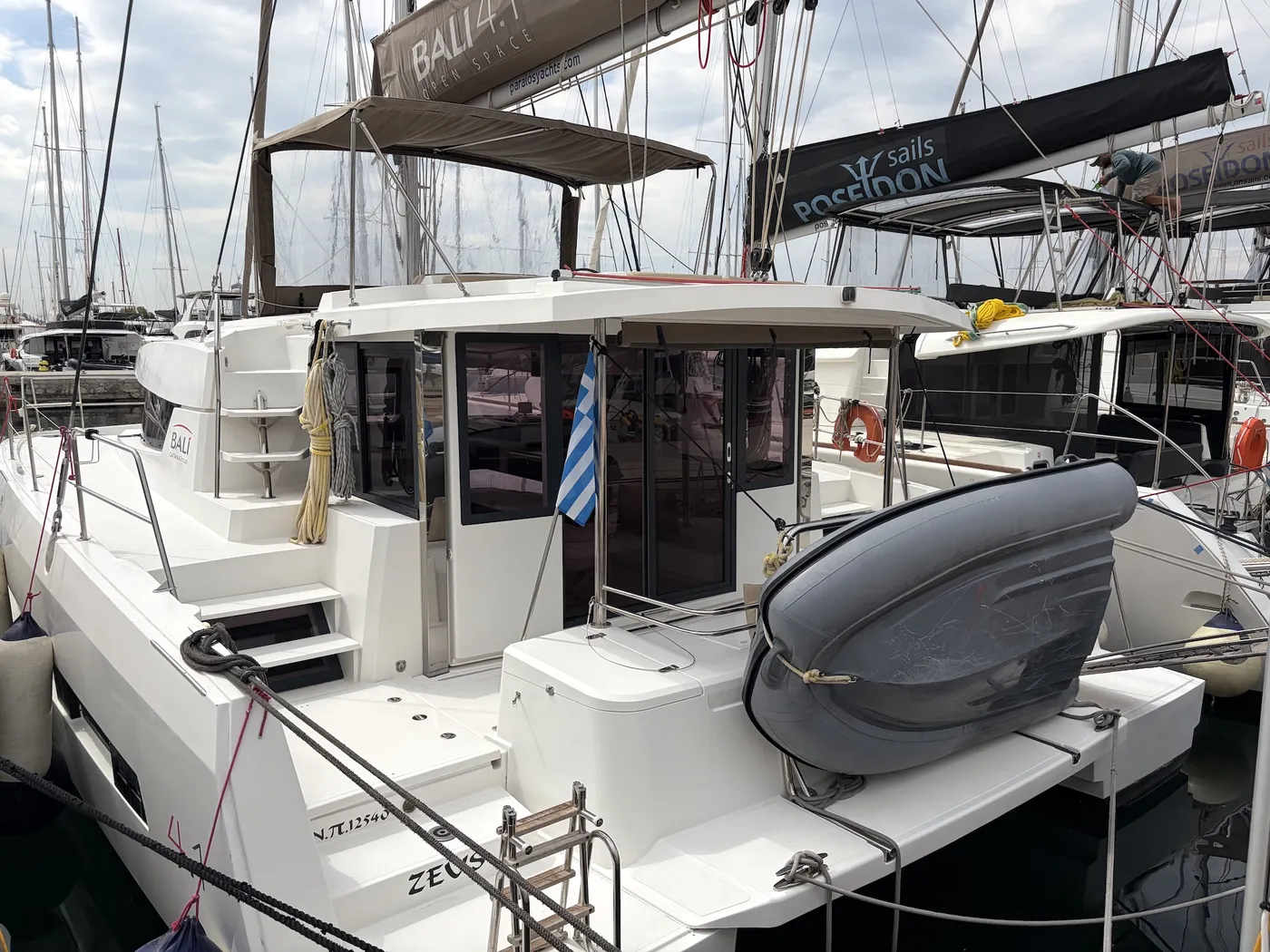 Zeus - Catamaran in Alimos