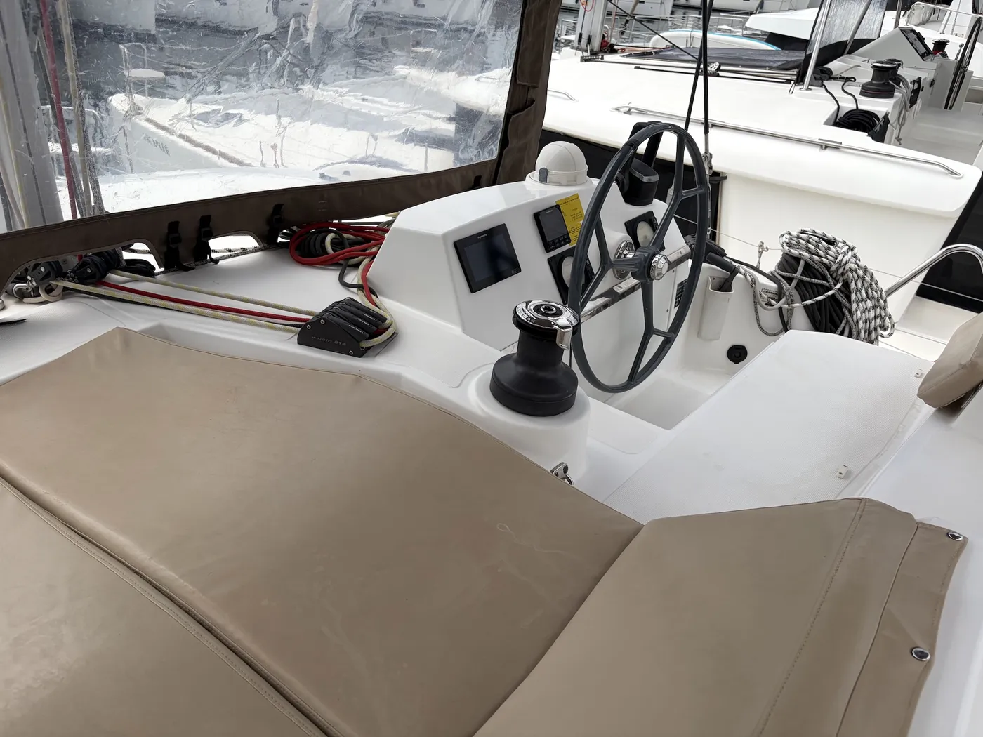 Zeus - Catamaran in Alimos