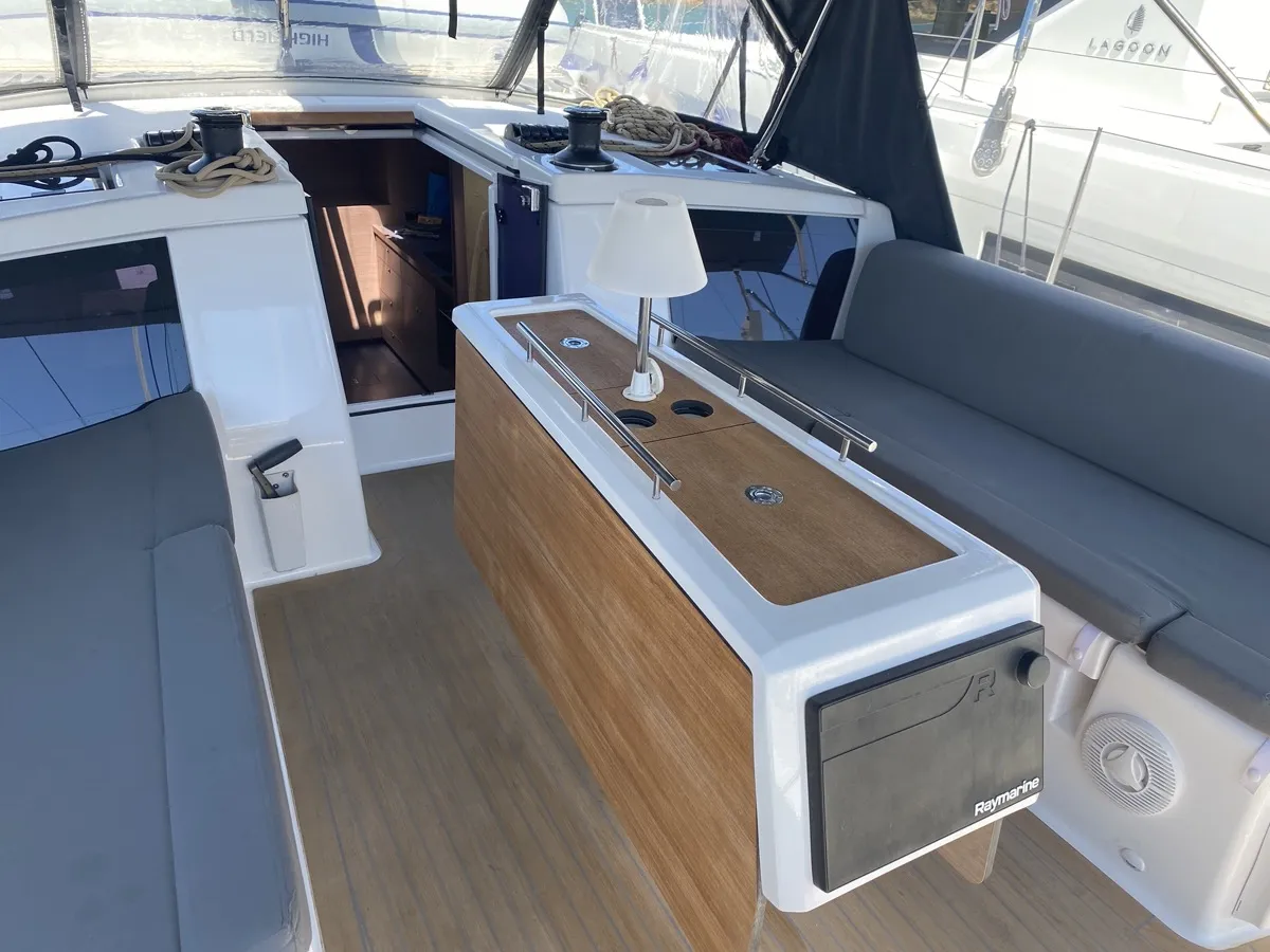 Pavo - Sailboat in Olbia