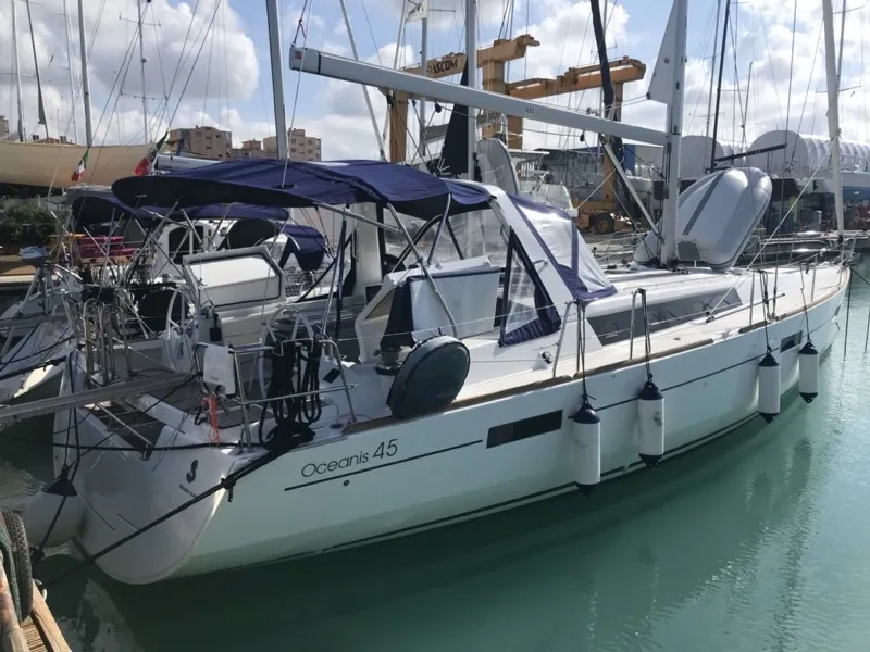 Alphard - Sailboat in Rosignano Solvay-Castiglioncello