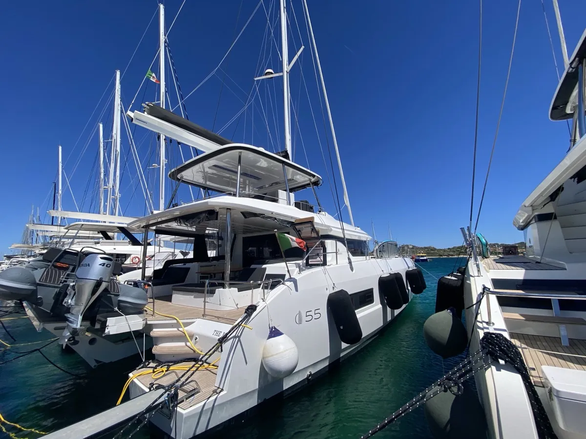 The Moon (PTP) - Catamaran in Pointe-à-Pitre