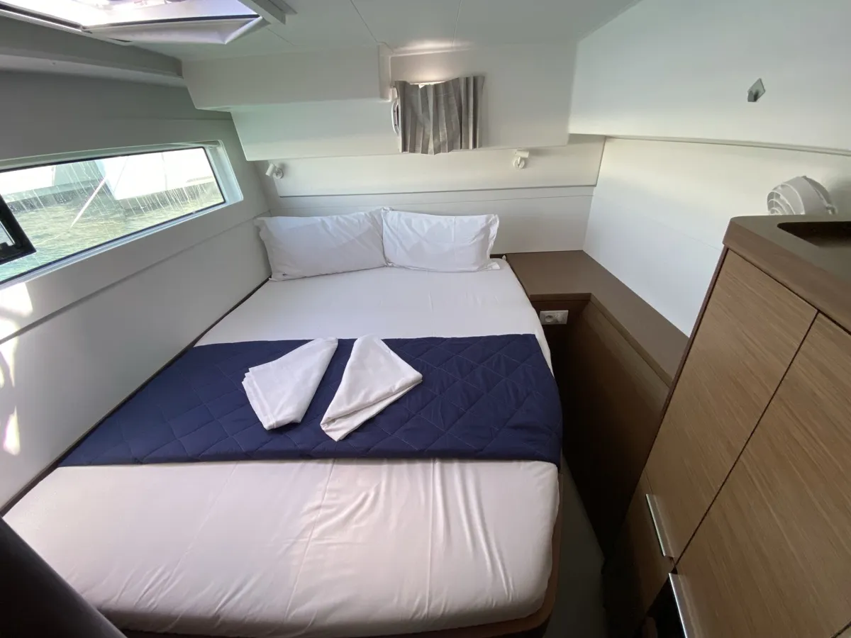 Aquila (WM, Inverter) - Catamaran in Olbia
