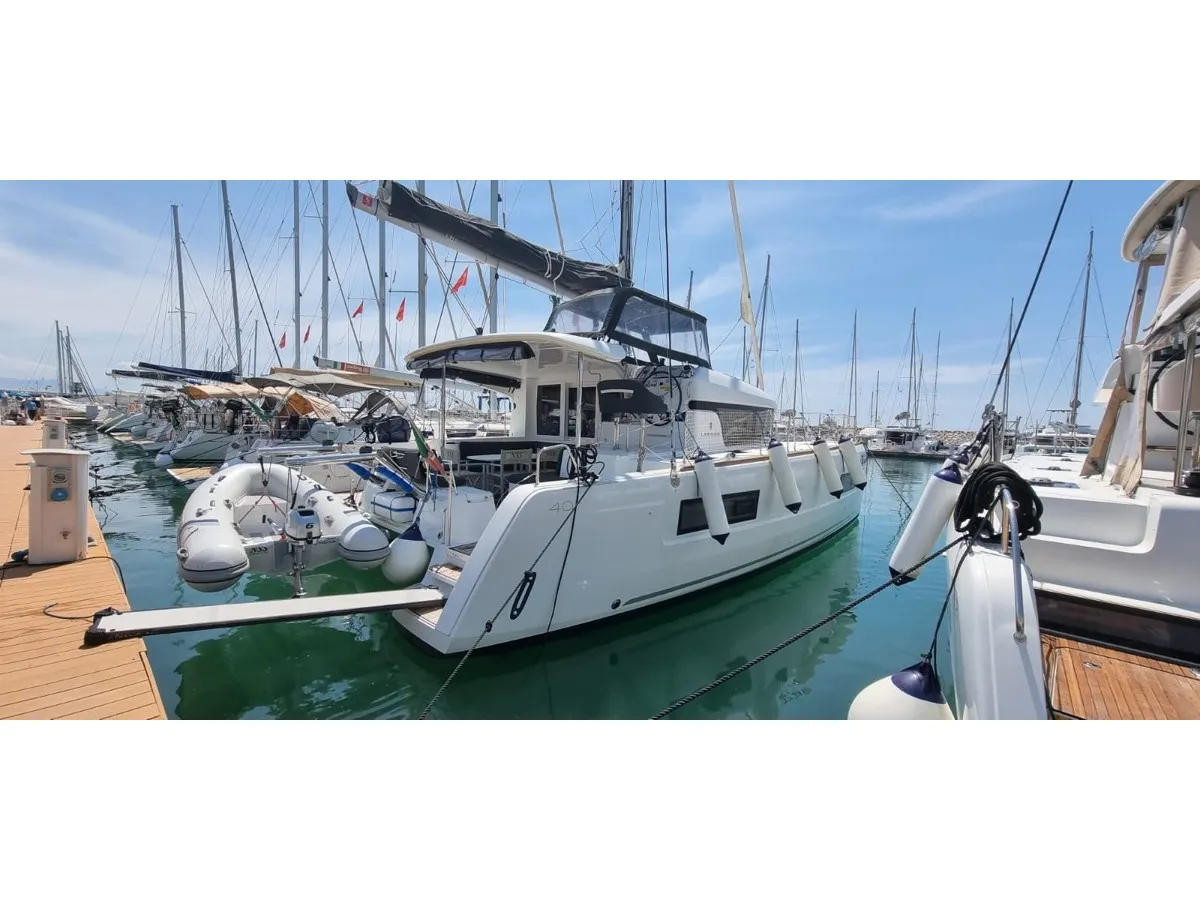 Freccia - Catamaran in San Teodoro