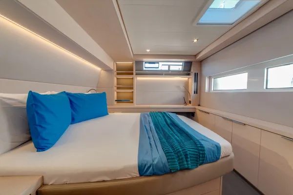 Zeri - FIRST CLASS