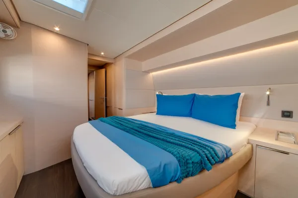 Zeri - FIRST CLASS