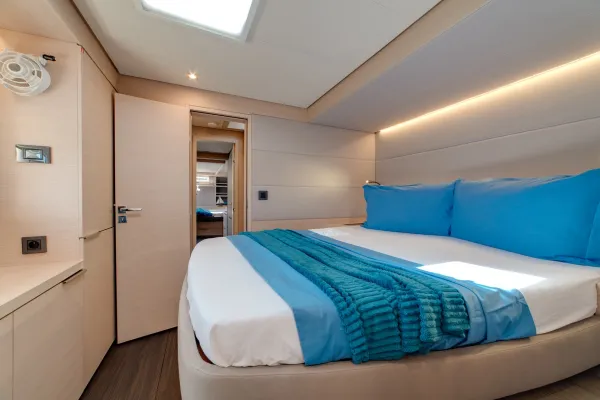 Zeri - FIRST CLASS