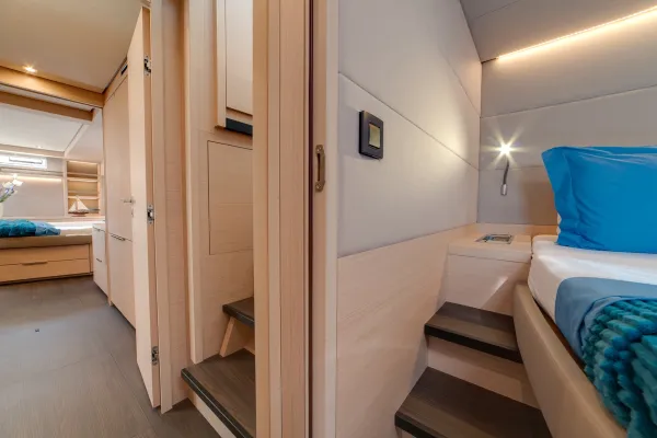 Zeri - FIRST CLASS