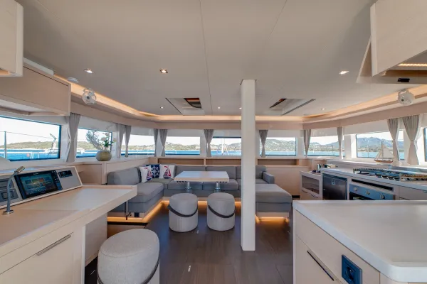 Zeri - FIRST CLASS