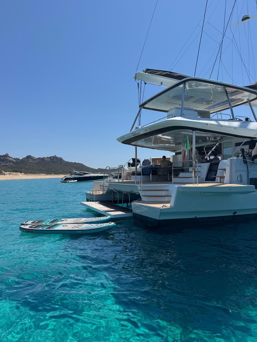 Montecristo - FIRST CLASS - Catamaran in Olbia