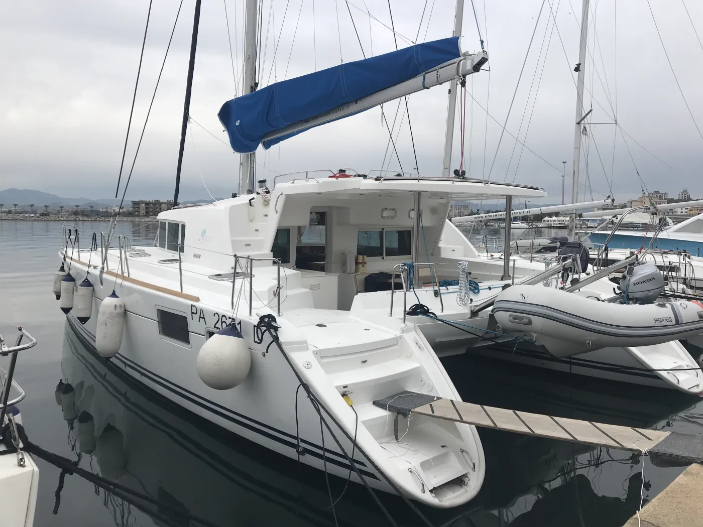 Isis - Catamaran in San Teodoro