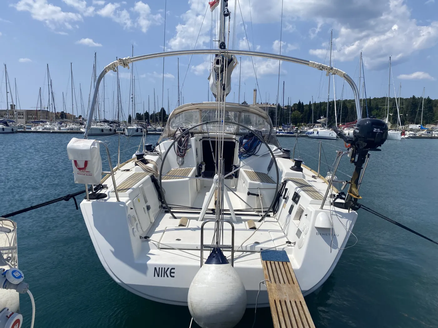 NIKE - Sailboat in Pula