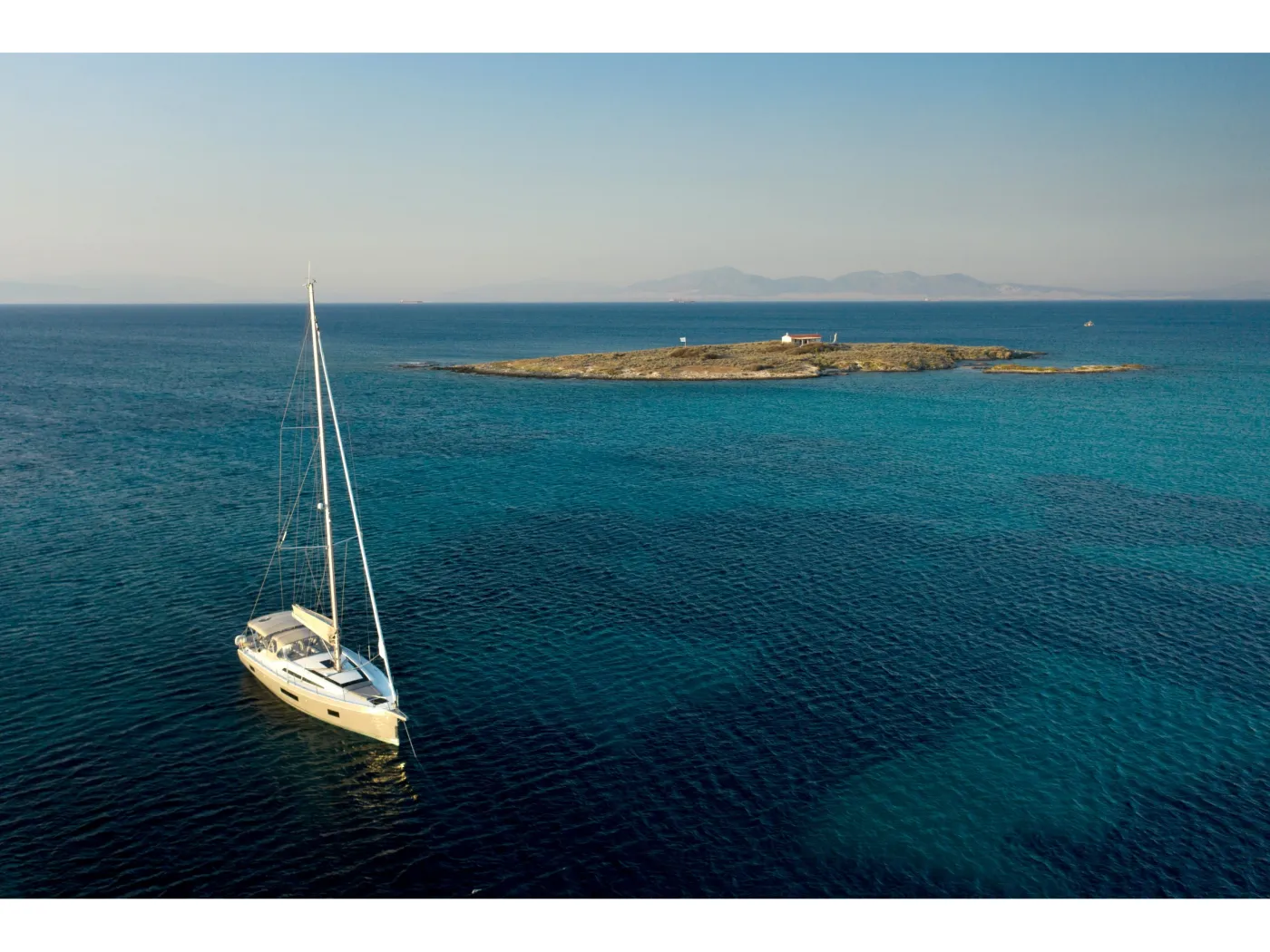 Premium + - Sailboat in Alimos