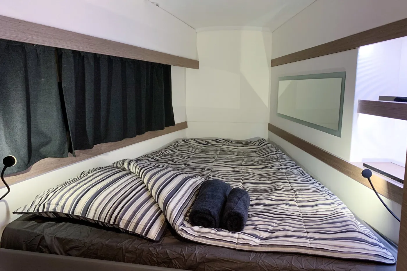 Merengue - Katamaran içinde Tivat