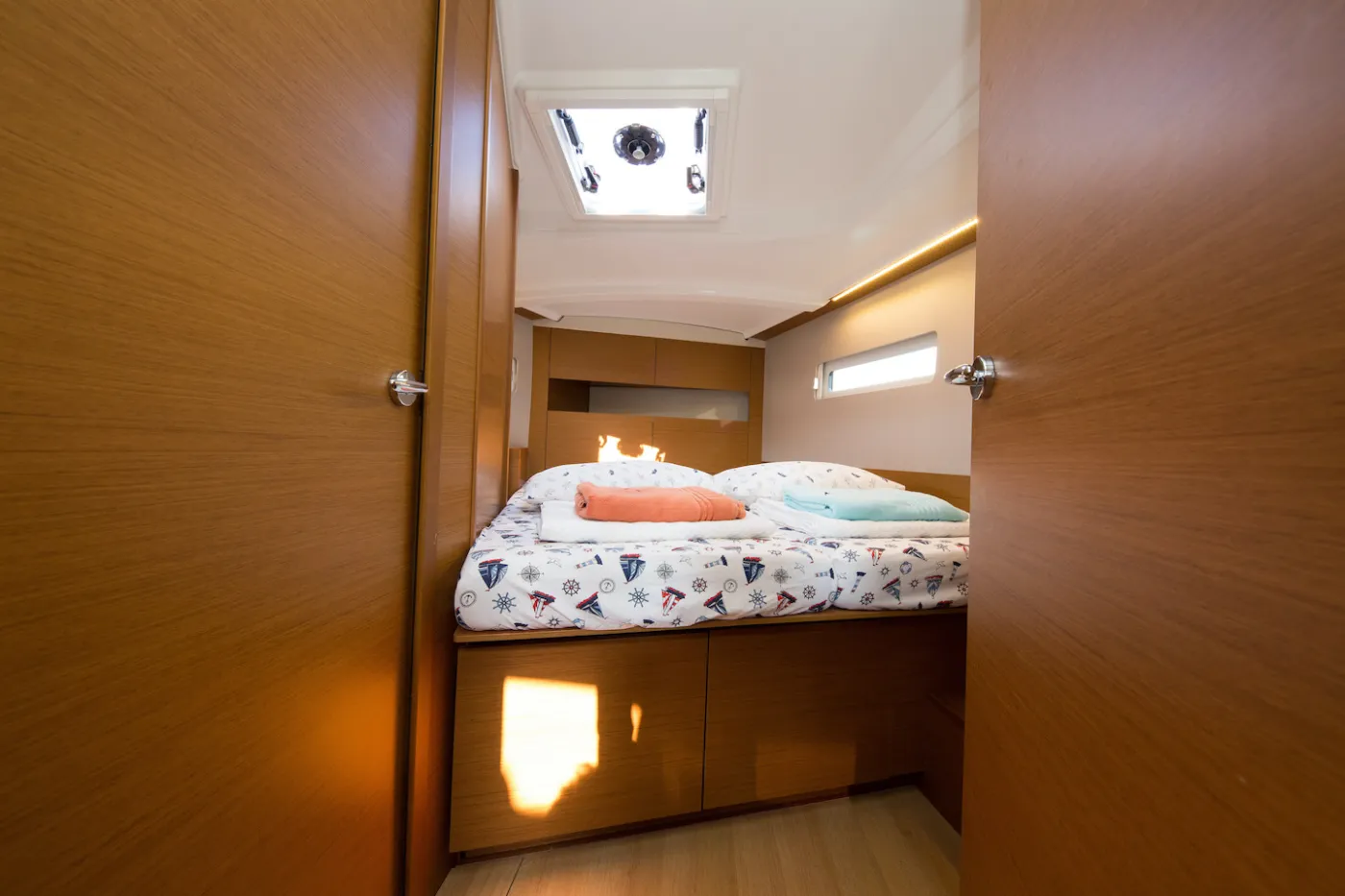 Suncity 3 - Sailboat in Karagözler