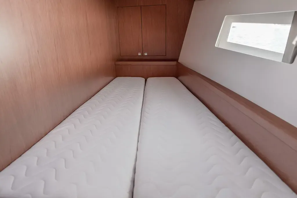 Cancan - Yelkenli içinde Tivat