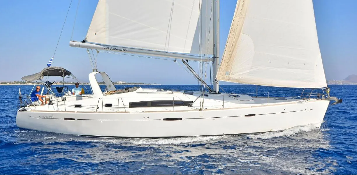 Leandros D - Sailboat in Alimos