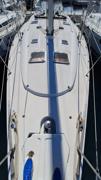 Sunflower - Sailboat in Alimos
