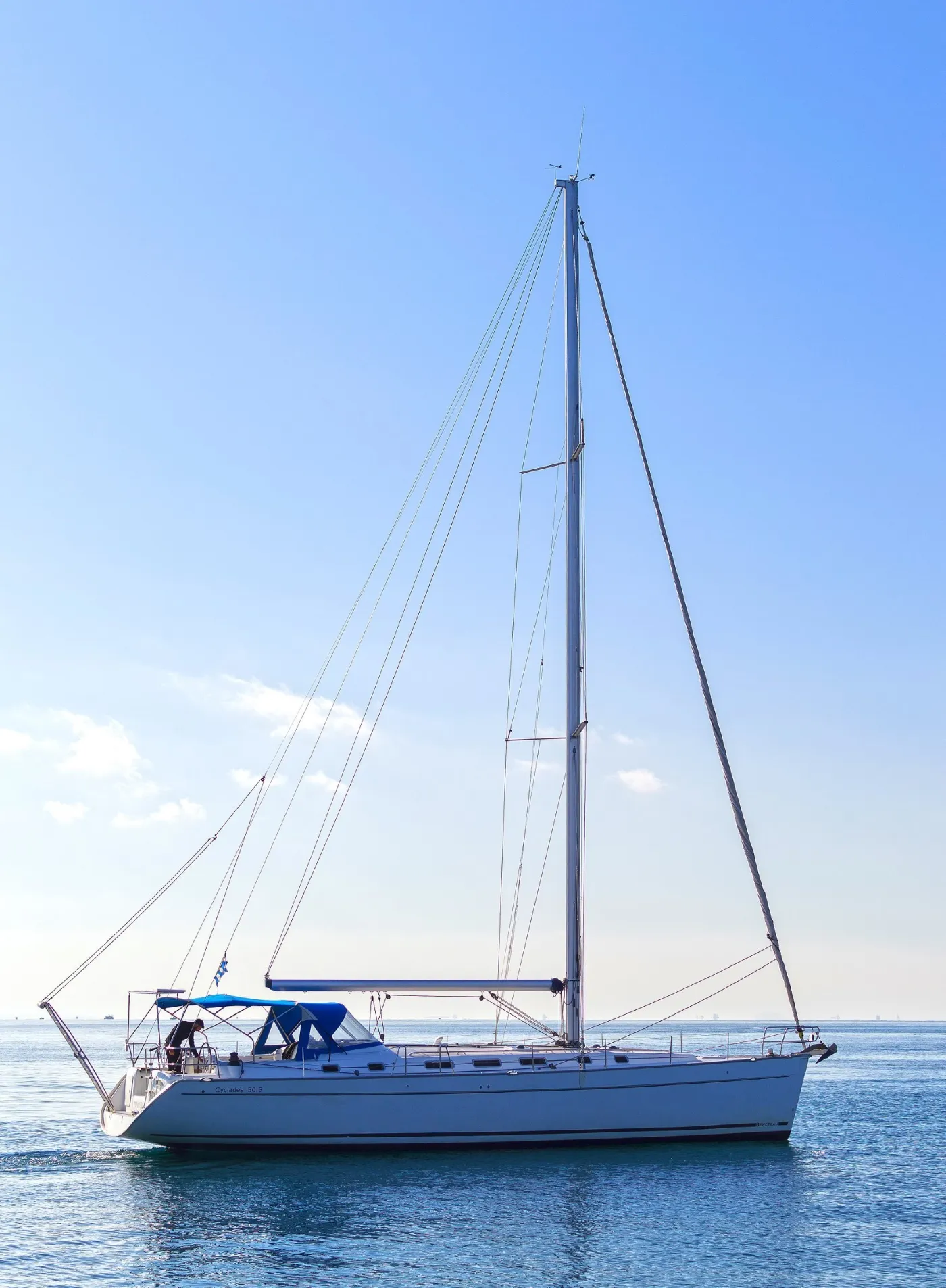 Leonidas - Sailboat in Alimos