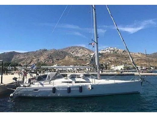 NAIADA - Sailboat in Pireas