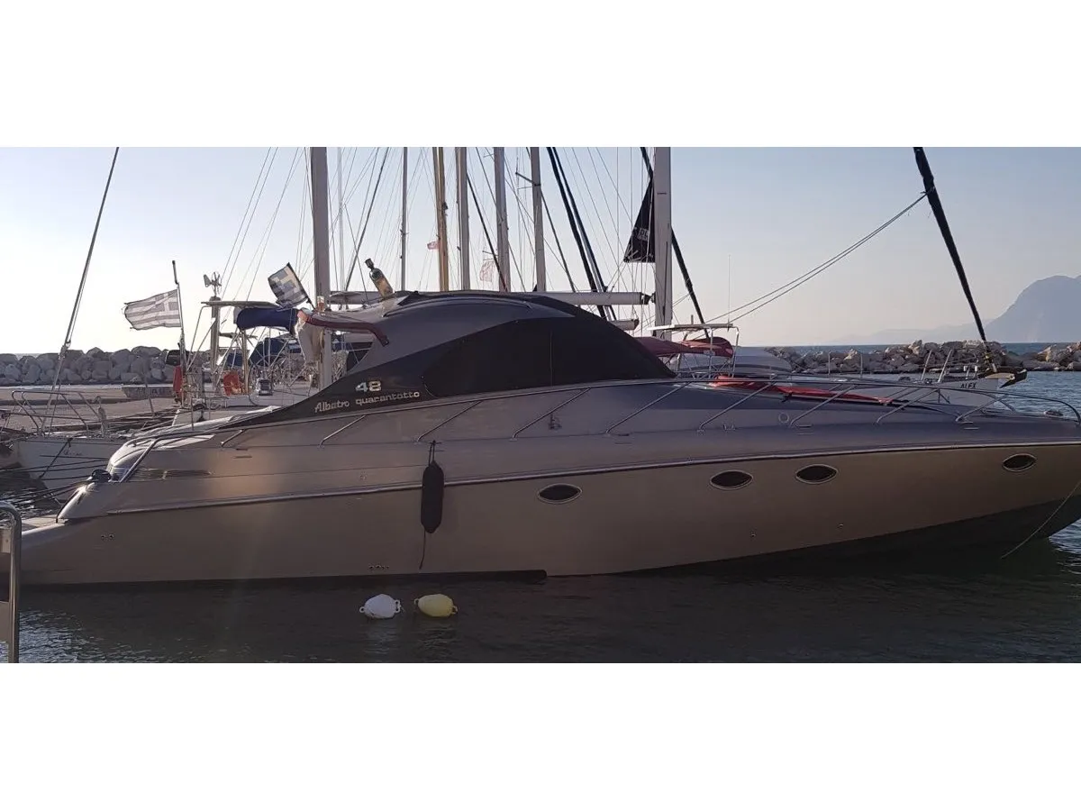 Jimmy - Motor Yacht in Nikiana