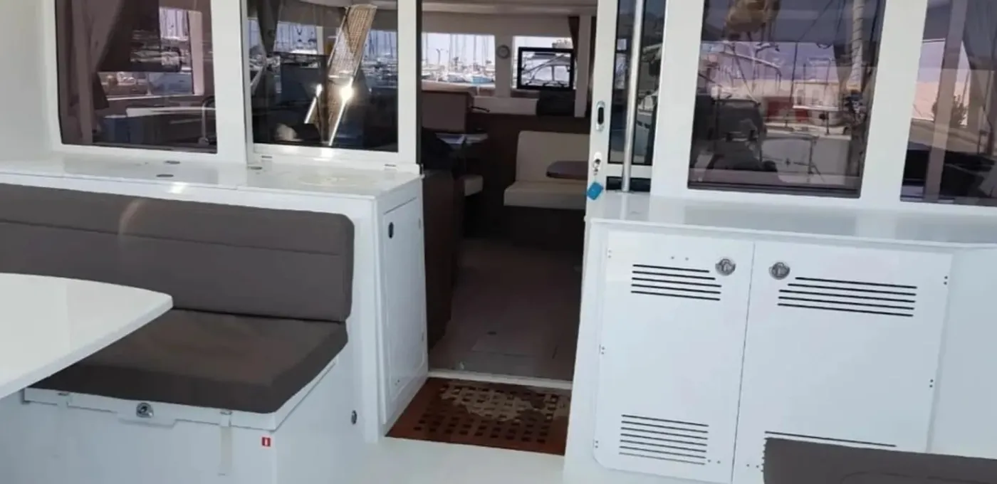 Afrodite - Catamaran in Vlichada