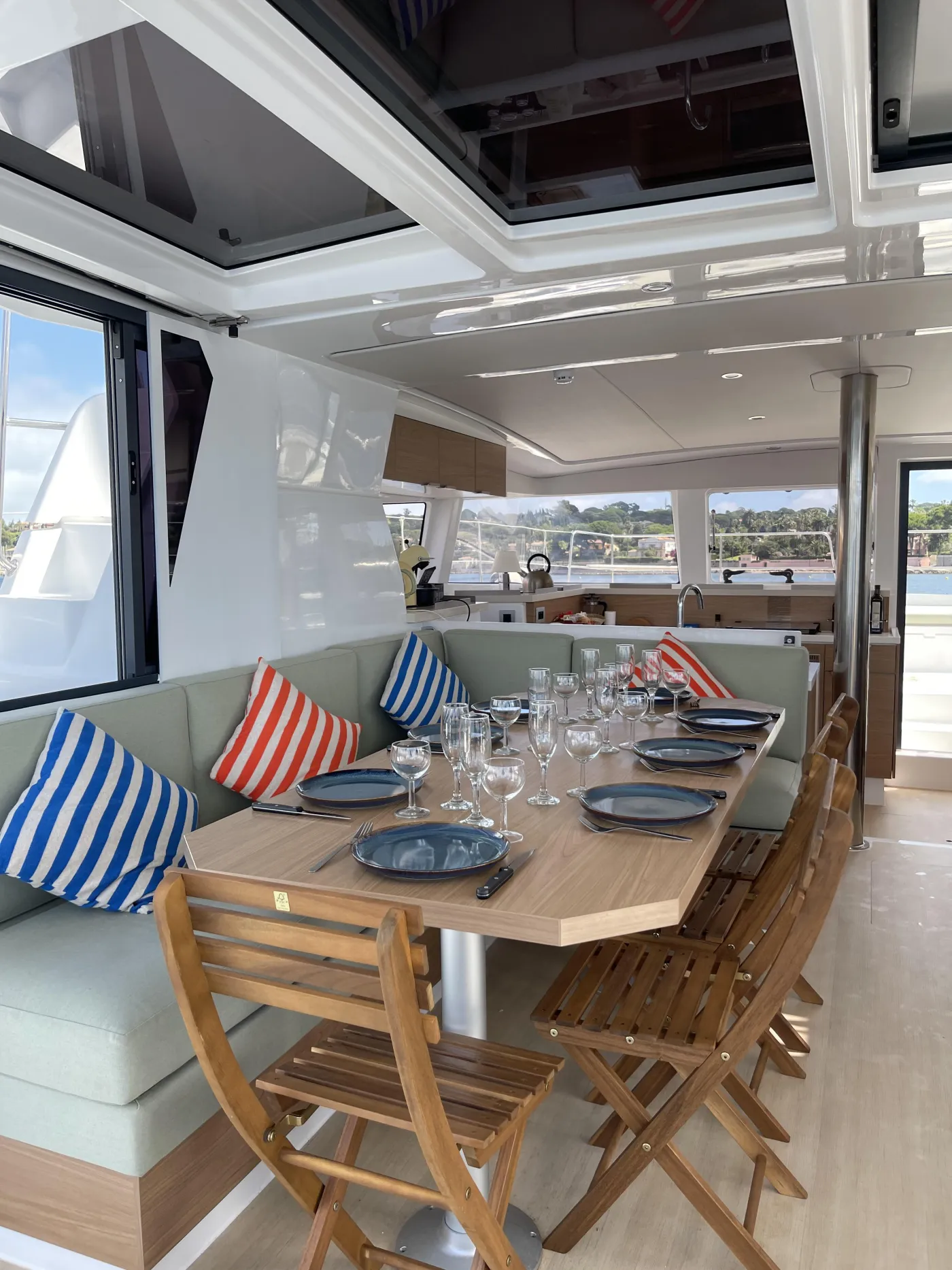 Christeol - Catamaran in Cannes