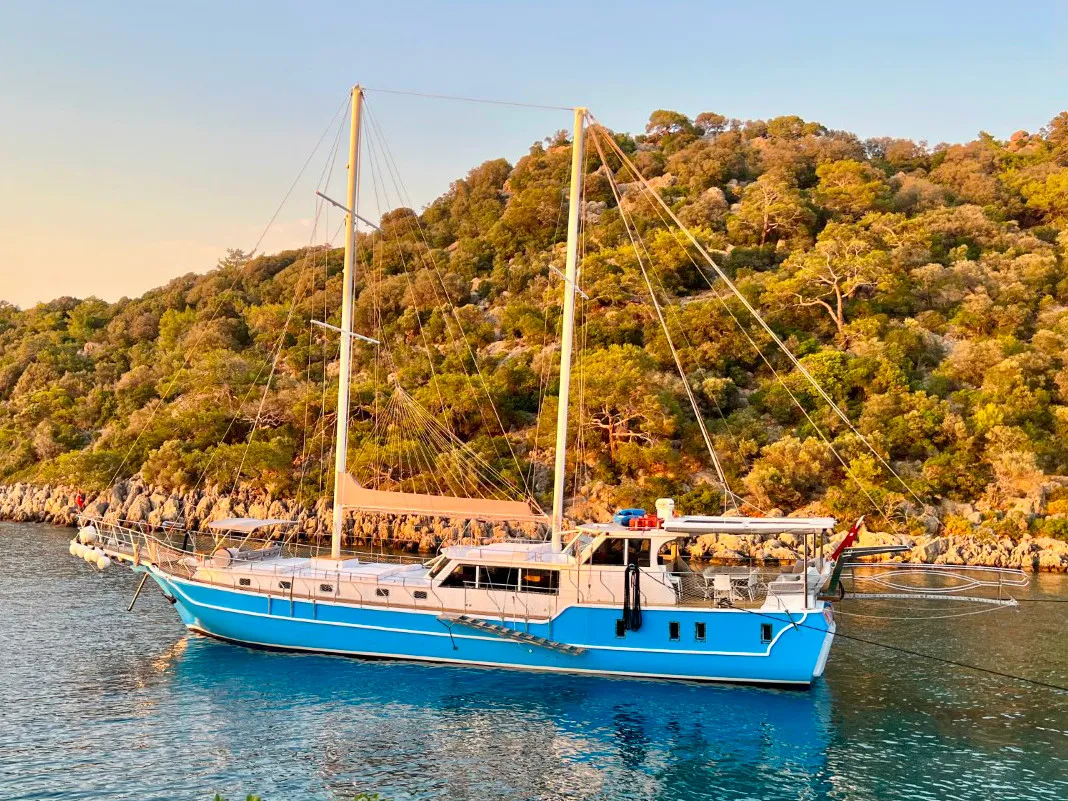 Simi - Gulet in Cumhuriyet