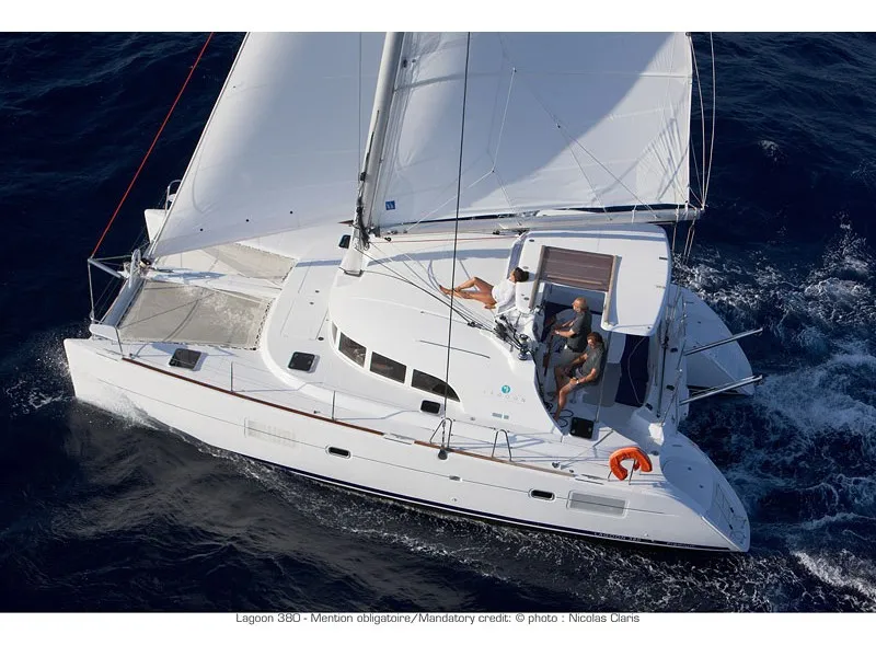 PUMA II - Catamaran in Le Marin
