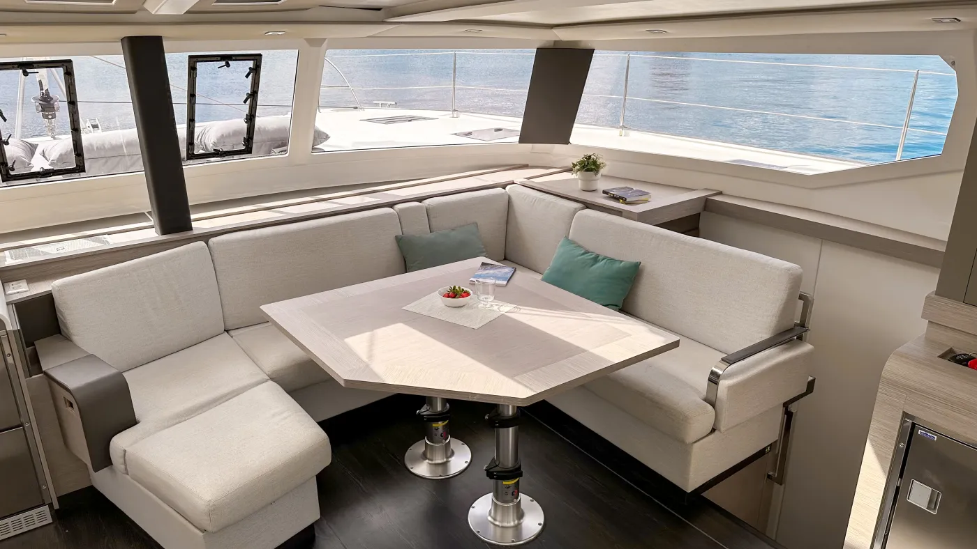 Smart Way - Catamaran in Adaköy