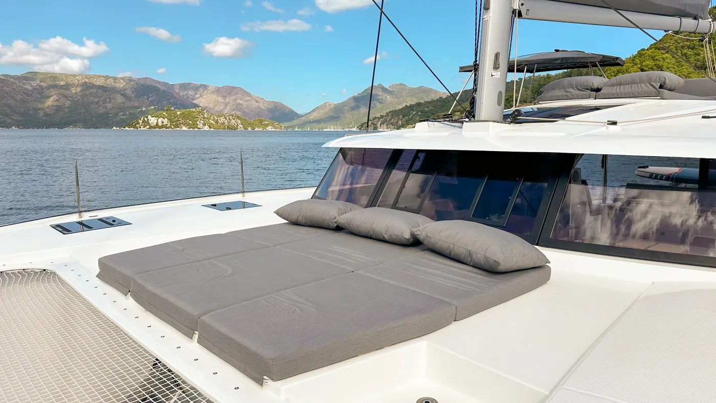 Smart Way - Catamaran in Adaköy
