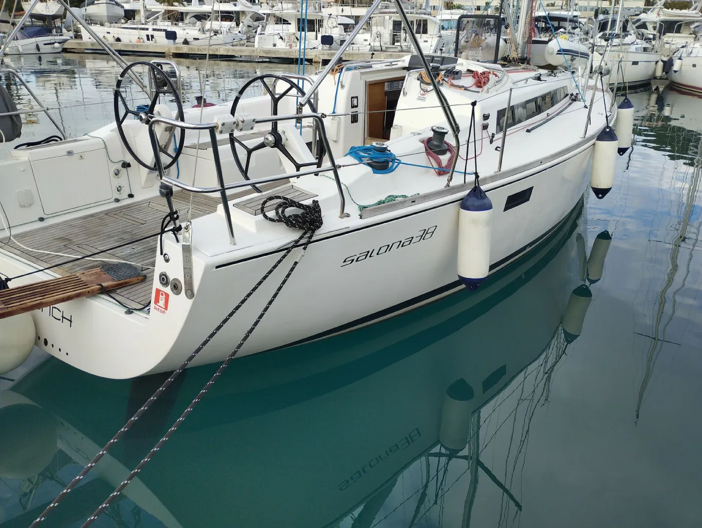 Rum - Sailboat in Izola