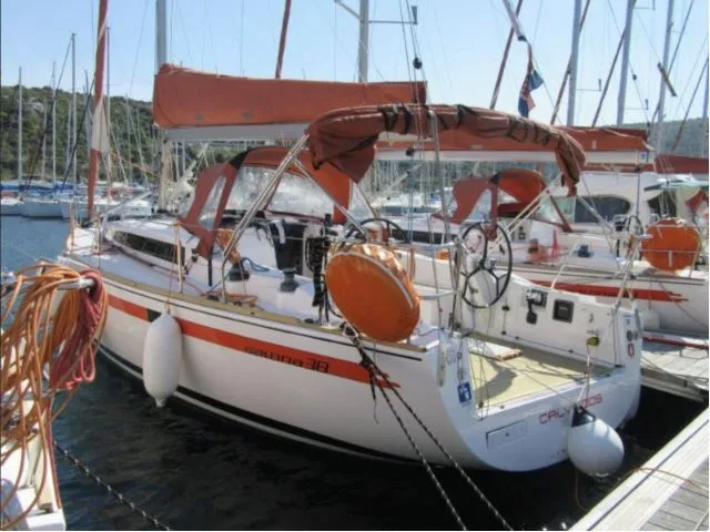 Cherry - Sailboat in Izola