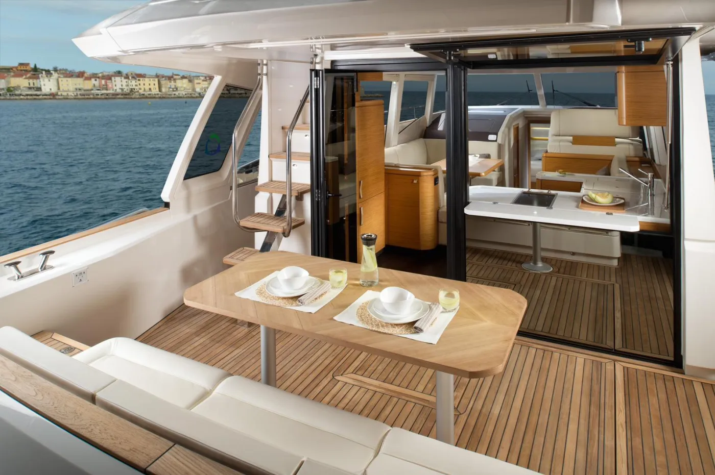 Rosa dei Venti - Motor Yacht in Rodi Garganico