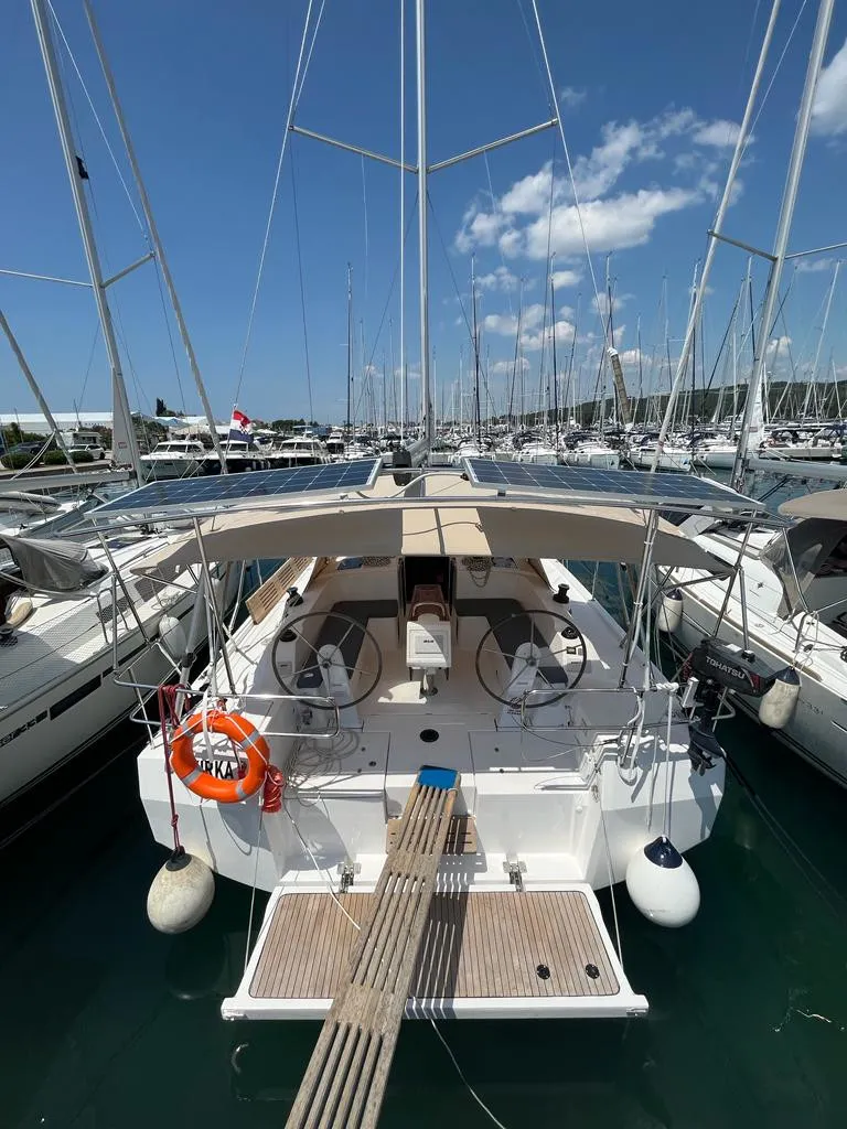 KIRKA - Sailboat in Bibinje