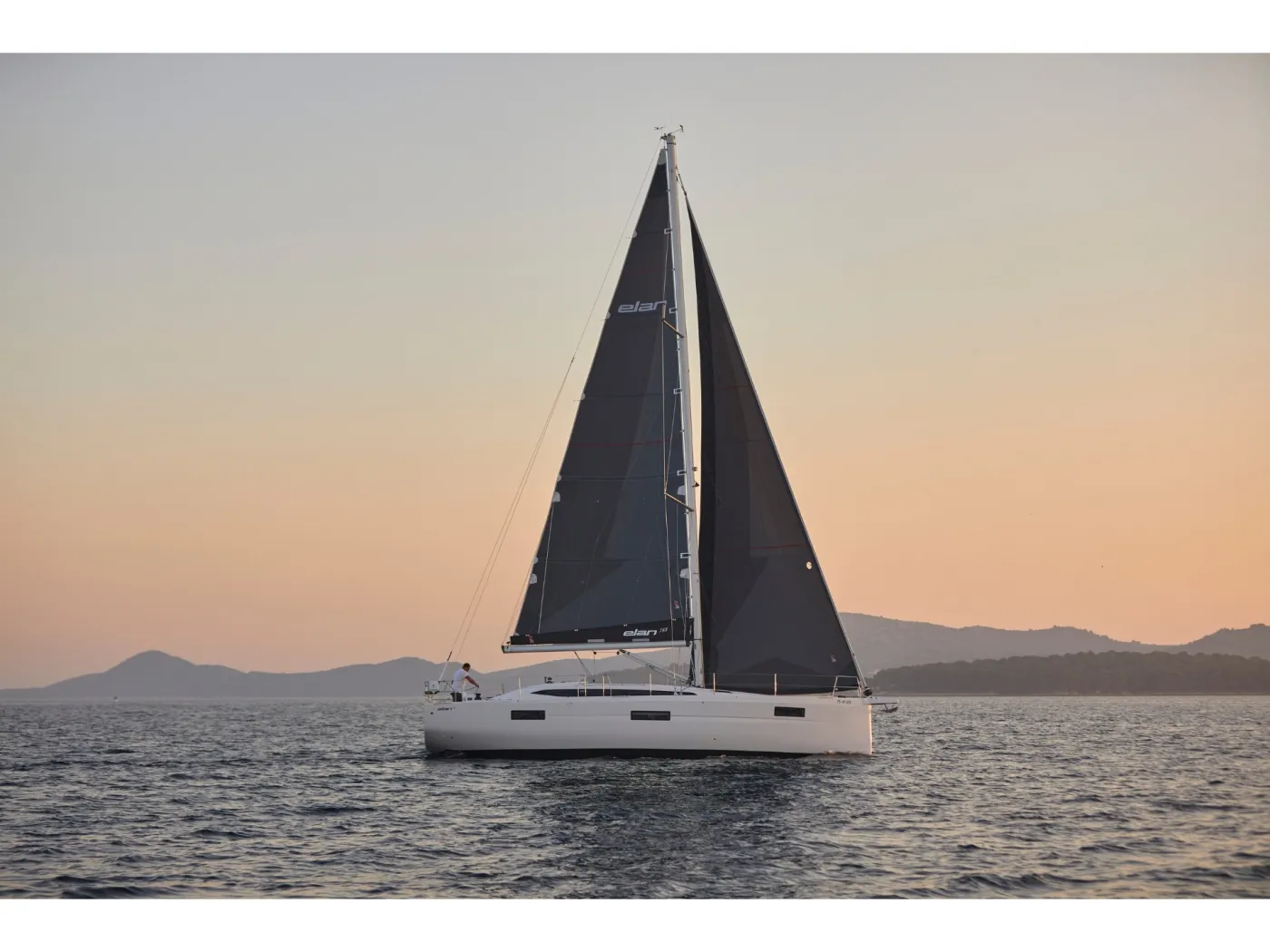 NIKA - Sailboat in Split