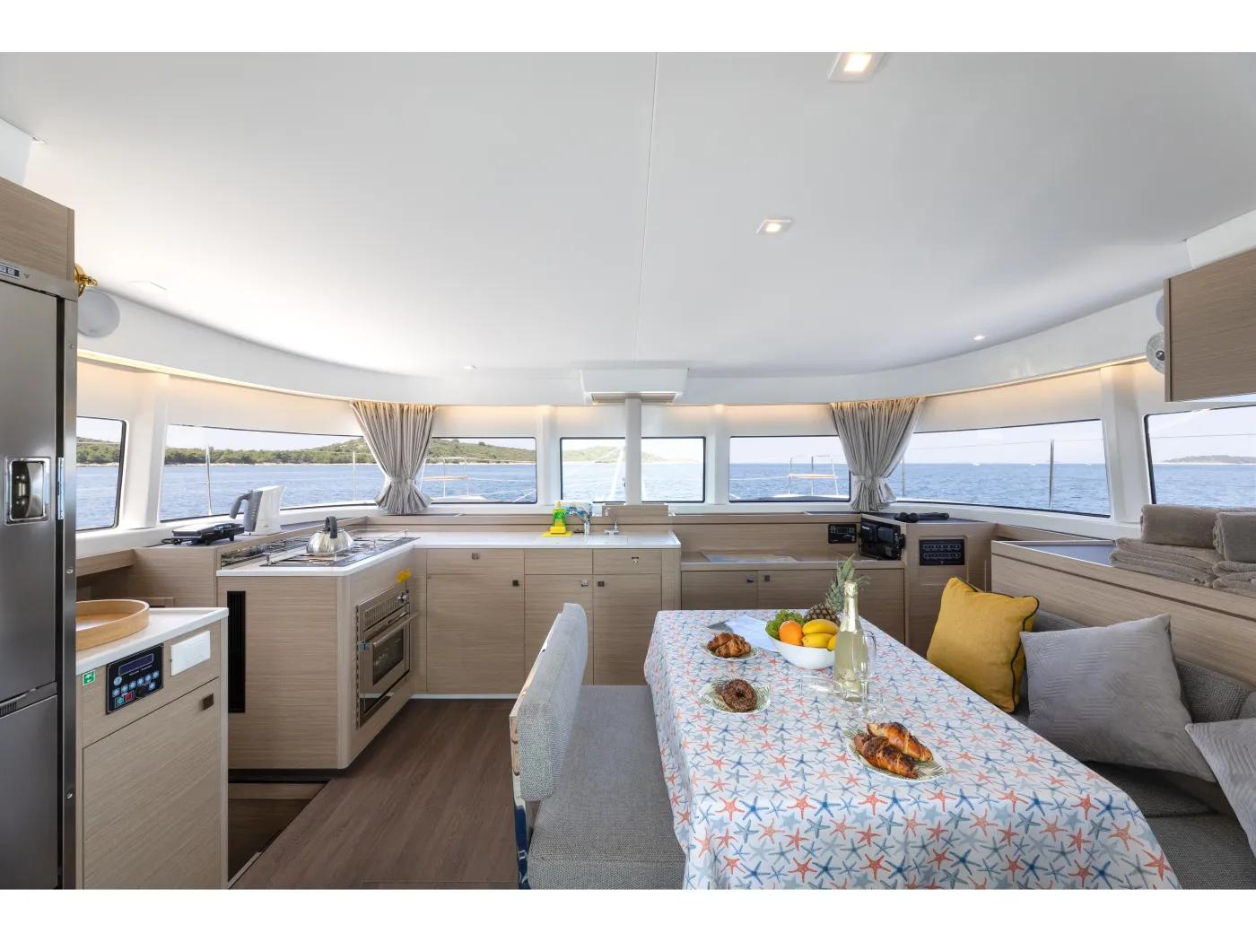 WANDERER - Catamaran in Rogoznica