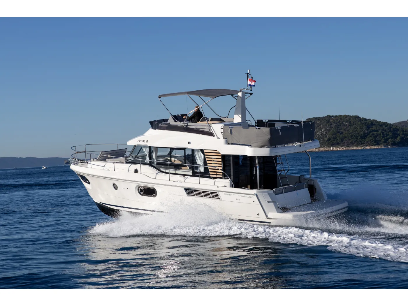 SIRENA - Motor Yacht in Split