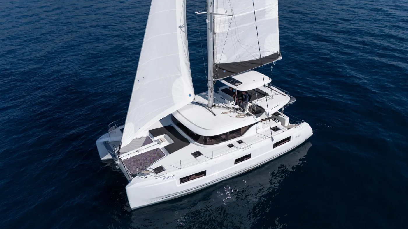 AURA - Catamaran in Rogoznica