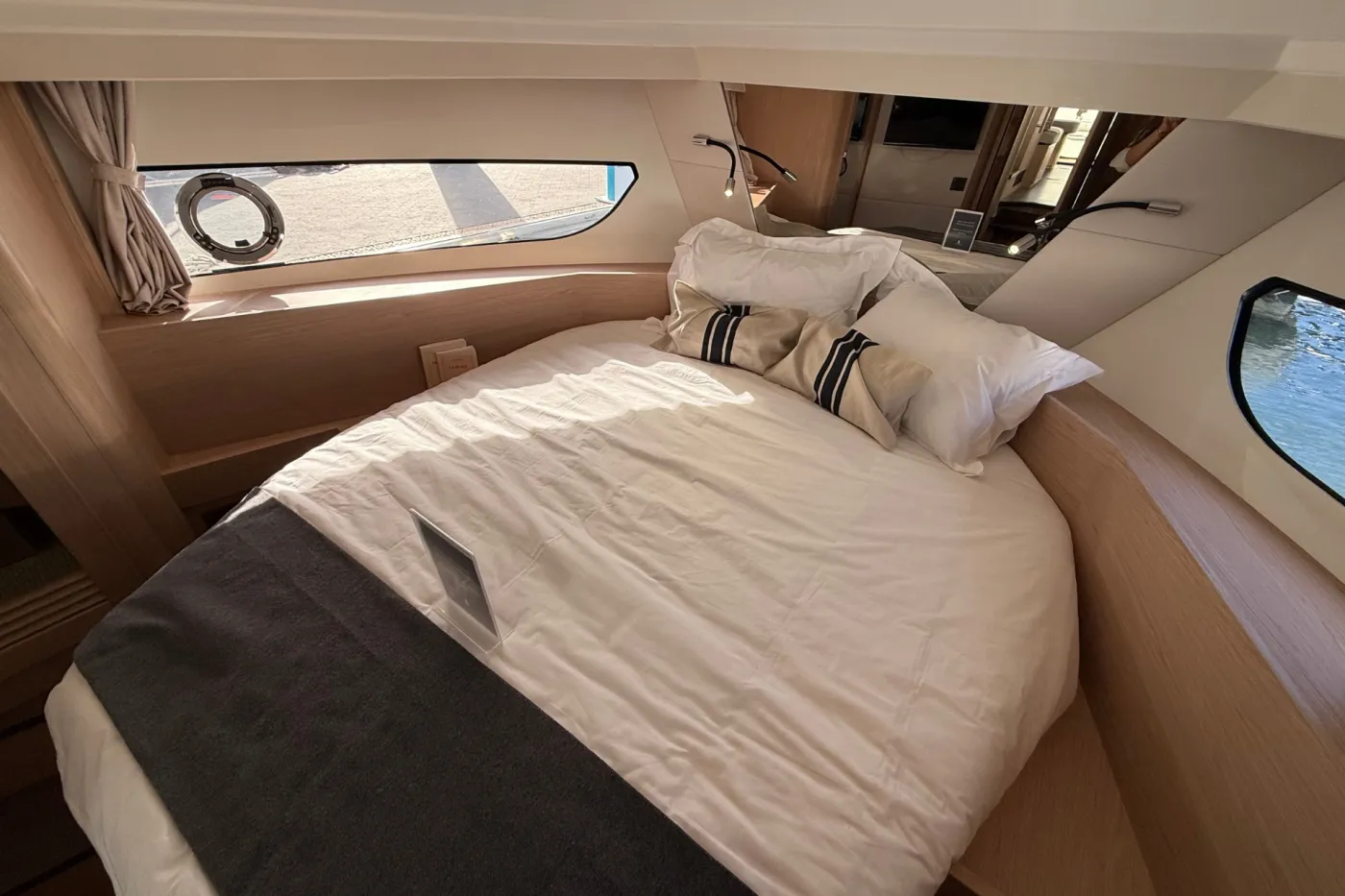ZOE - Motor Yacht in Split
