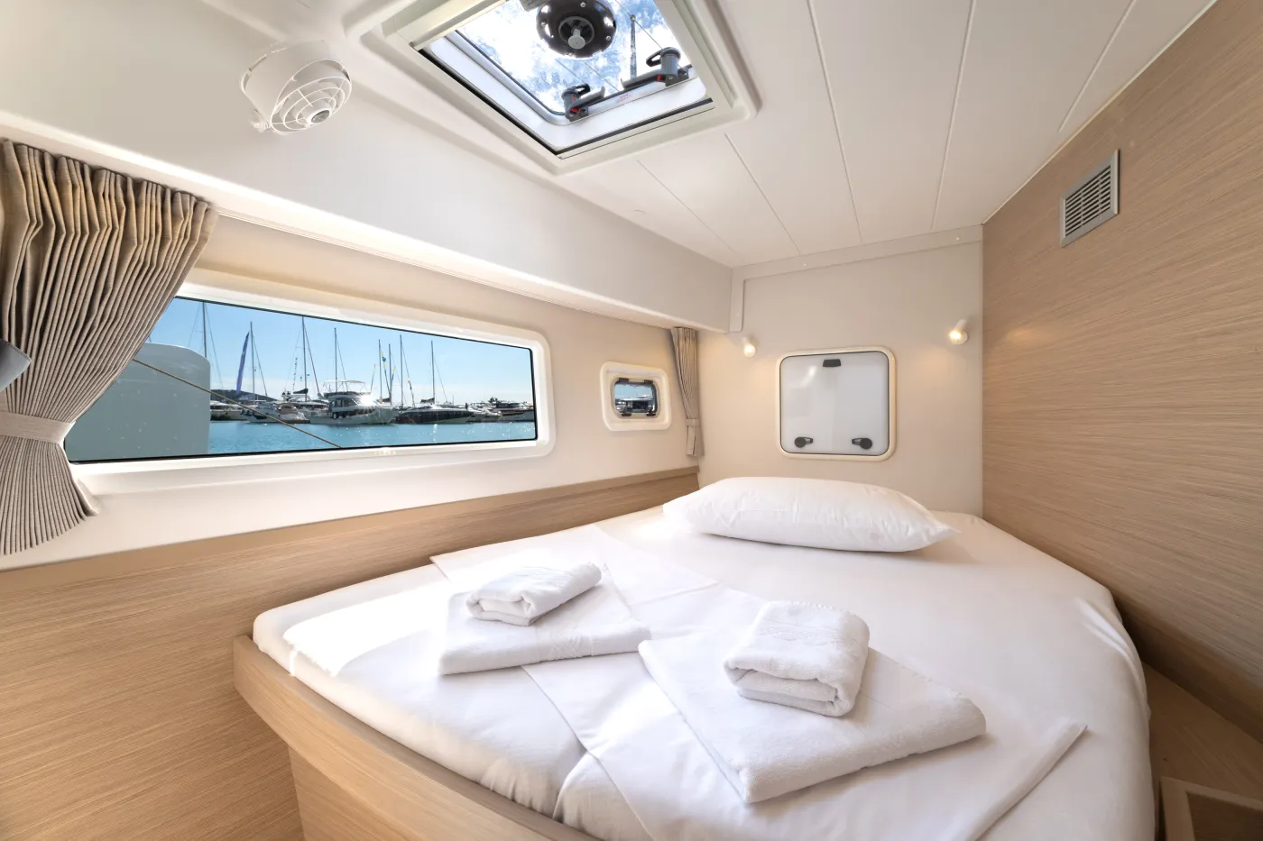 AVENTUS - Catamaran in Split