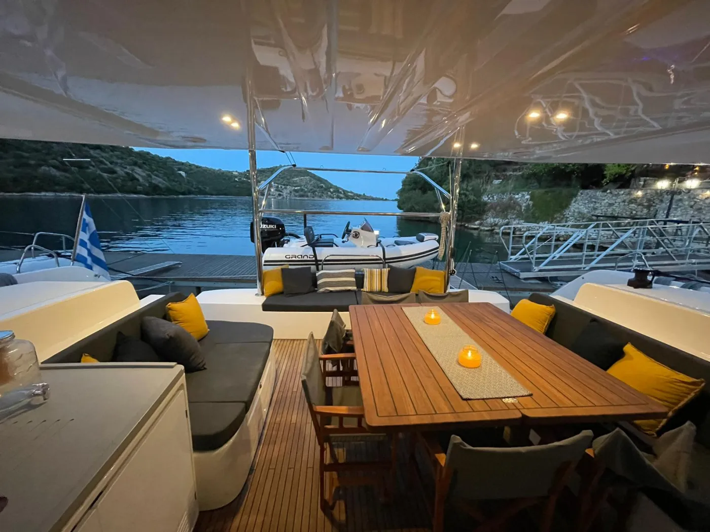 OZELO - Catamaran in Lefkada