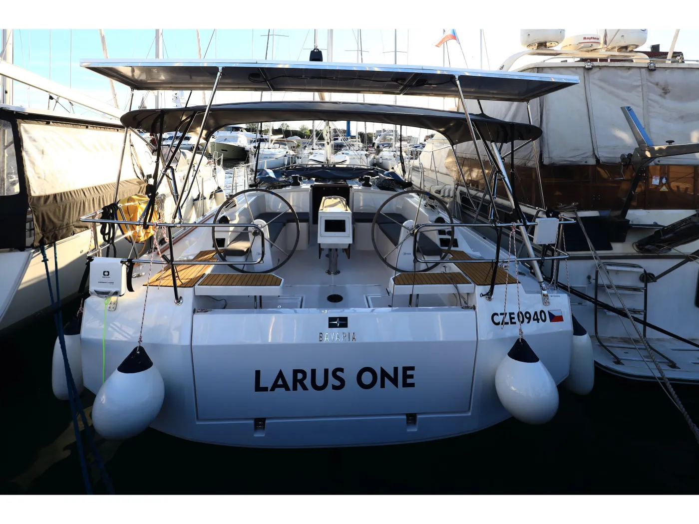 Larus One - Yelkenli içinde Zadar
