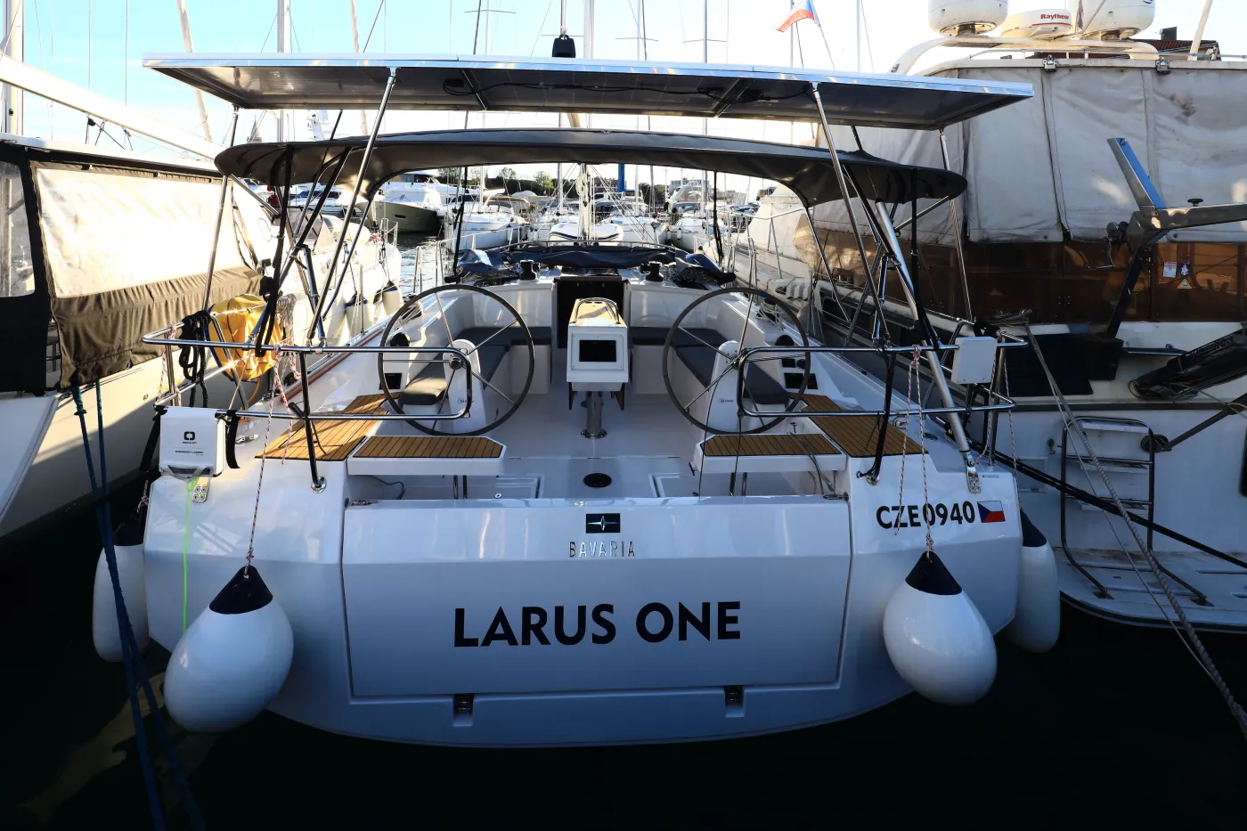 Larus One - Yelkenli içinde Zadar