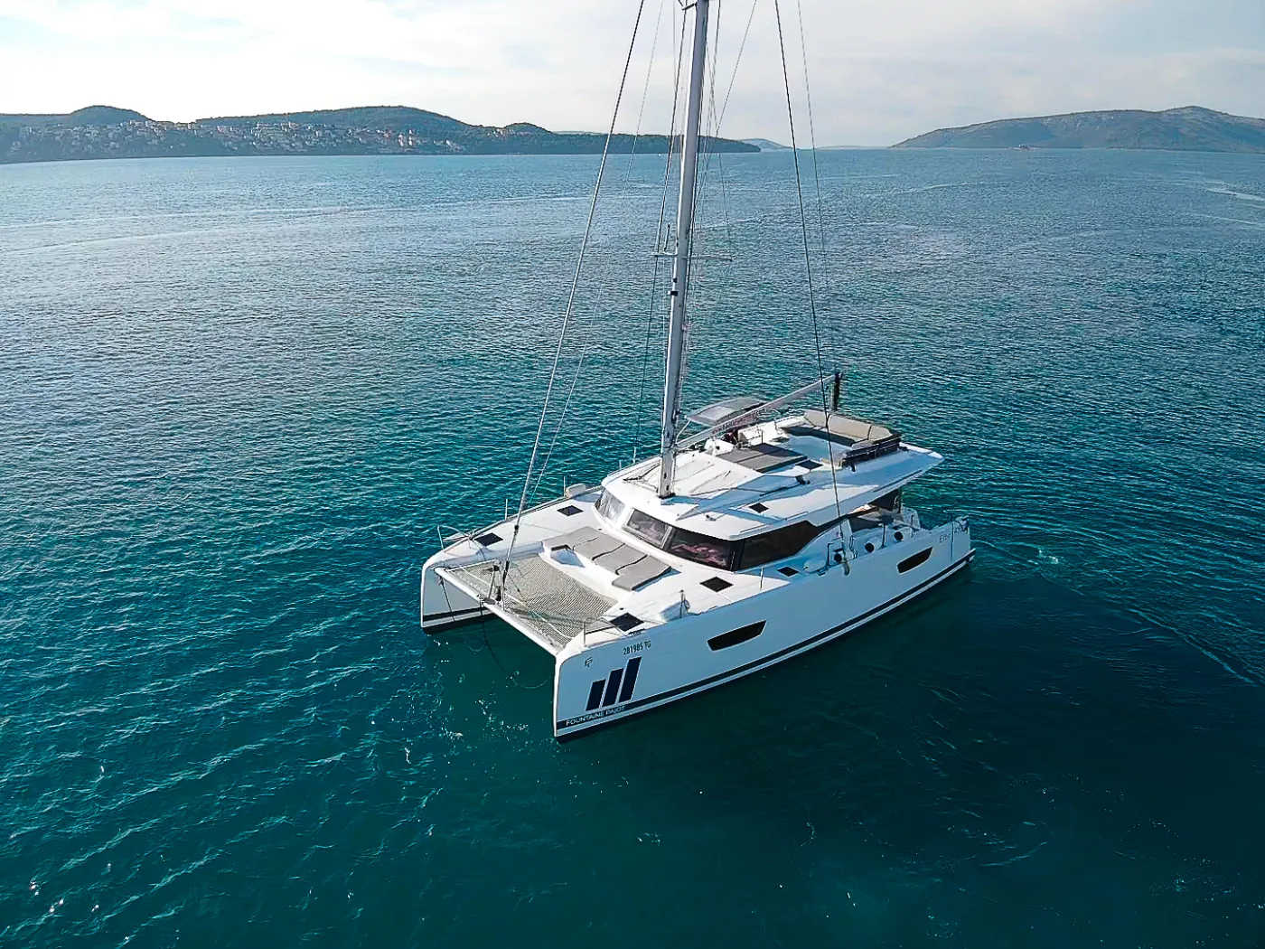 Marina - Catamaran in Seget Donji