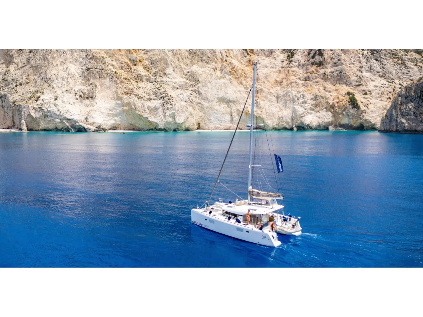 KALLISTI - Catamaran in Nidri