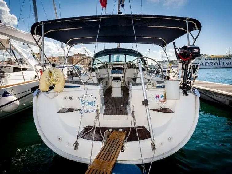 SHH-BAV50 - Sailboat in Volos
